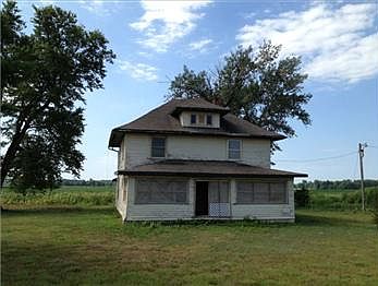1st image of 2628 323rd St