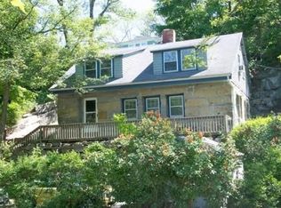 711 Washington St, Gloucester, MA 01930