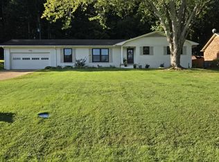 1923 White Oak Dr, Paris, TN 38242