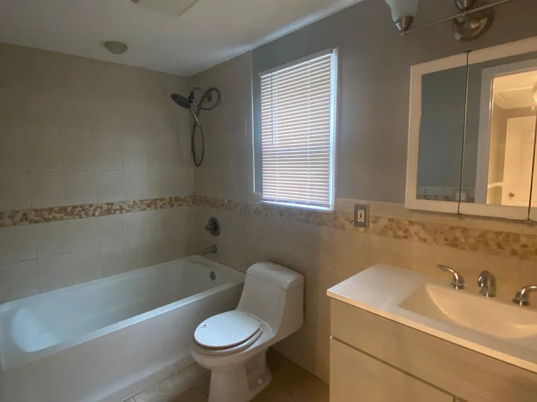 25 Newport Ave — Photo 12