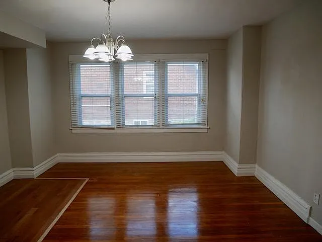 4 bed, 1510 sqft, $1,700 — Photo 2