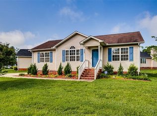 4229 Sunburst Dr, High Point, NC 27265