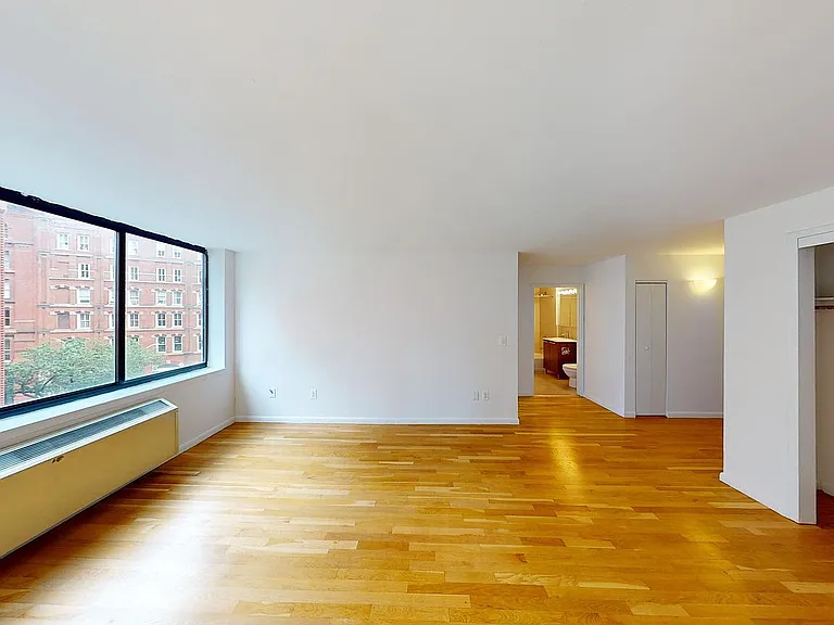 121 Reade St #8C — Photo 3
