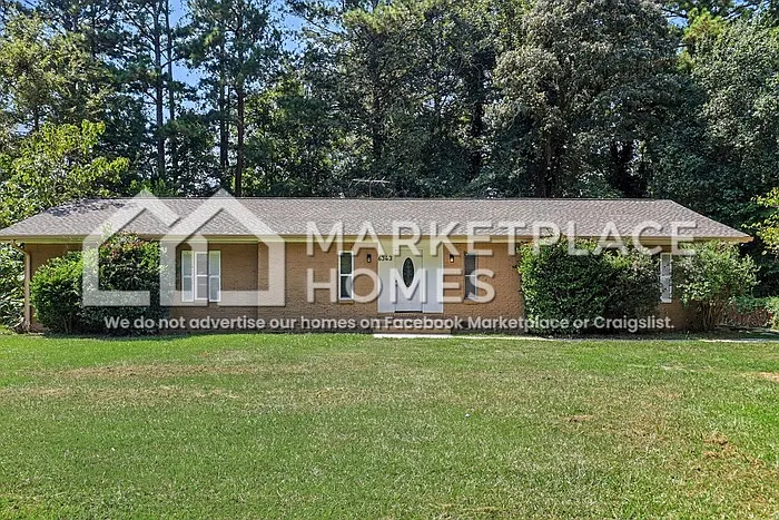 3 bed, 2.0 bath, 1568 sqft, $1,795 — Photo 2