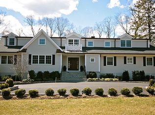 90 Haviland Rd, Harrison, NY 10528