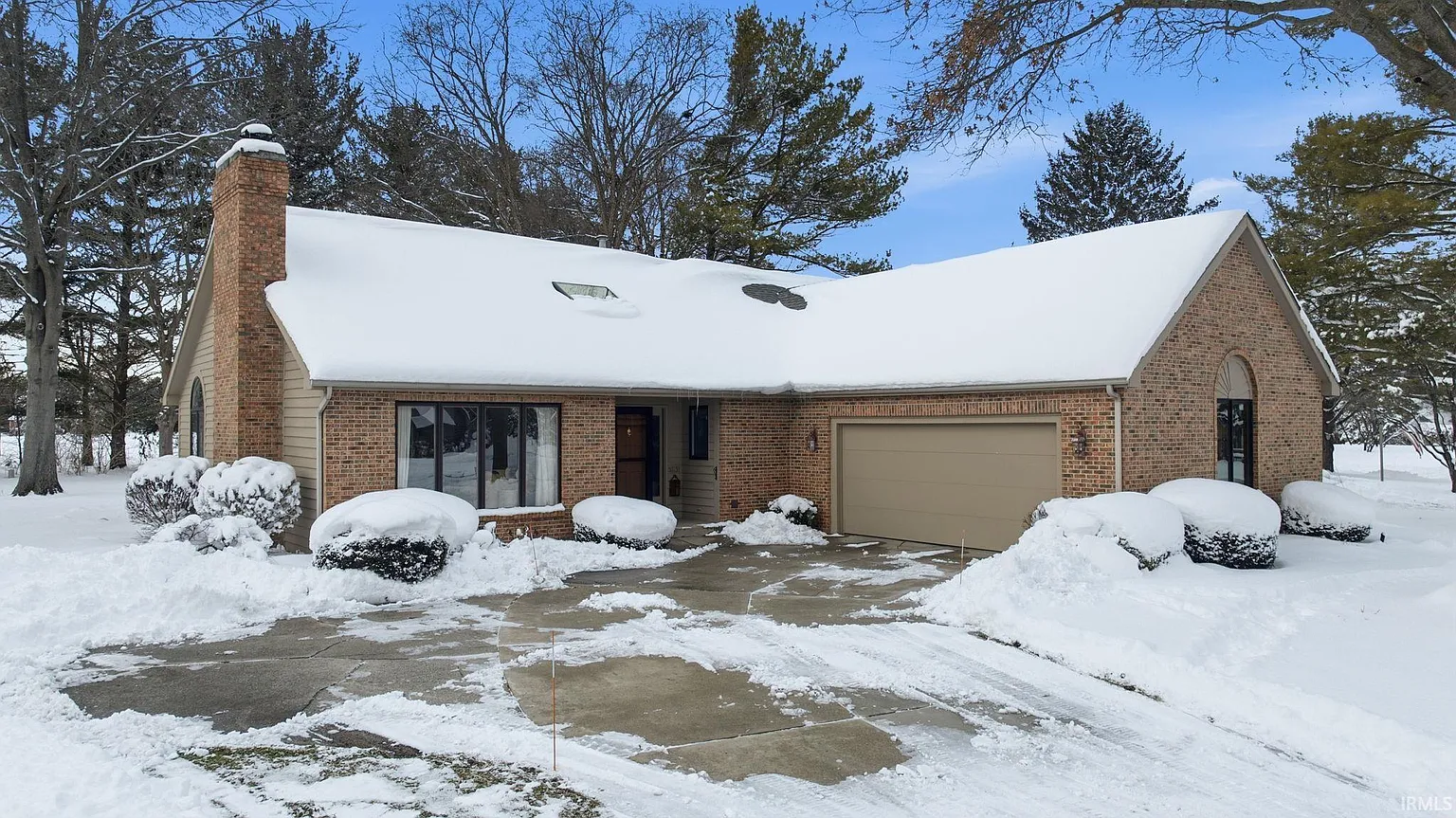 51151 Huntington Ln photo 1