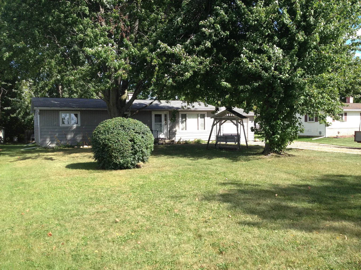 707 S Lane St photo 1