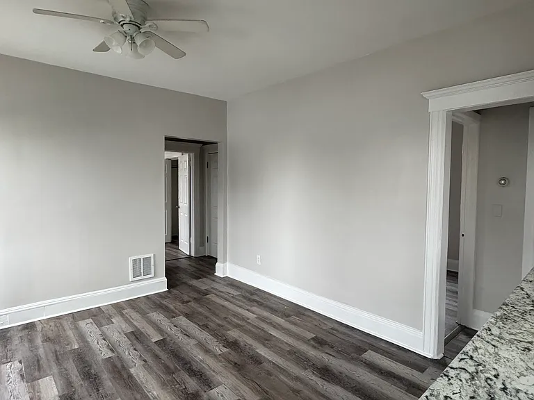694 Amboy Ave #1 — Photo 8