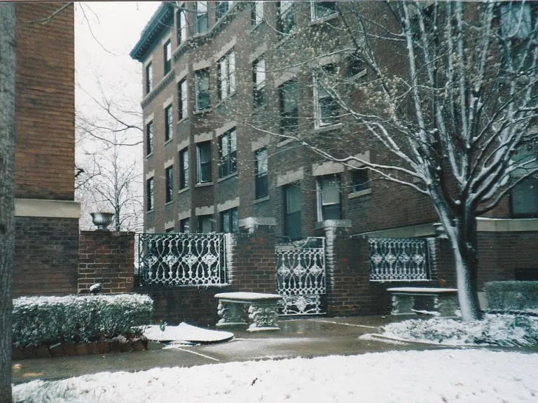 484 Lake Ave #2S — Photo 1