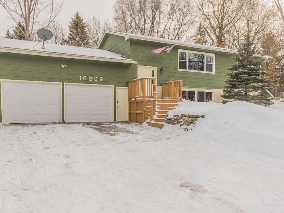 1st image of 16209 Valley Dr NW
