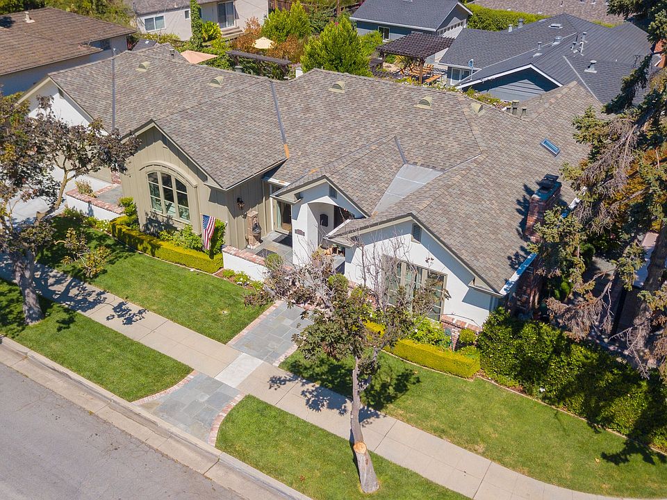 1st image of 1285 Norval Way