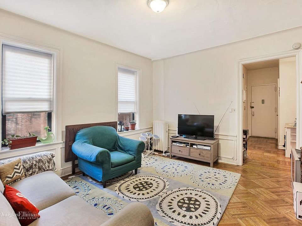 1st image of 417 Saint Johns Pl APT 3G