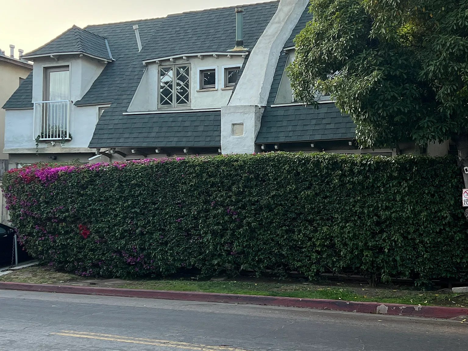 7219 Hampton Ave — Photo 2