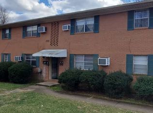 3000 Kentwood St APT A, Greensboro, NC 27405
