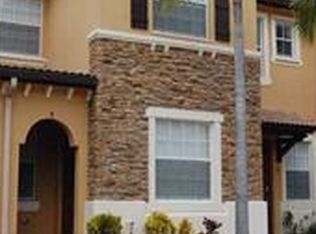 9143 SW 227th St UNIT 4, Cutler Bay, FL 33190