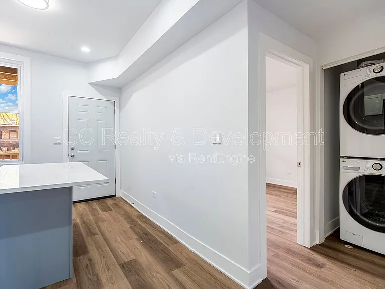 3744 N Wilton Ave #2N — Photo 6