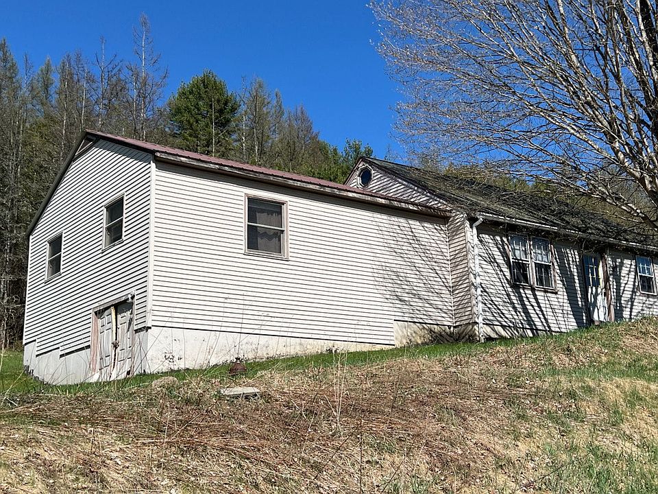 2nd image of 242 Topsham Corinth Rd