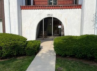 743 E Fullerton Ave APT 103, Glendale Heights, IL