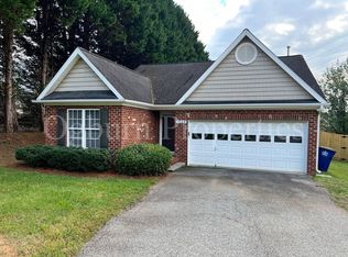 3568 Milhaven Rd, Winston Salem, NC 27106