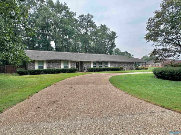 228 Waterfront Dr, Hamilton, AL 35570