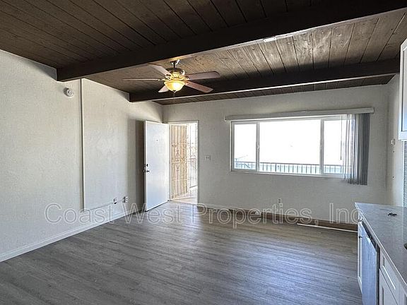3rd image of 1536 Moorland Dr APT 6