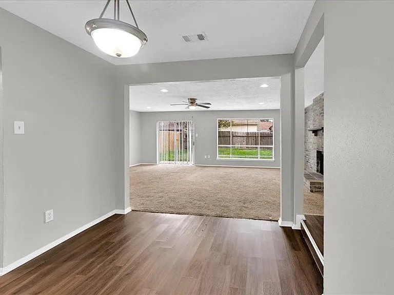8406 Daycoach Ln — Photo 6