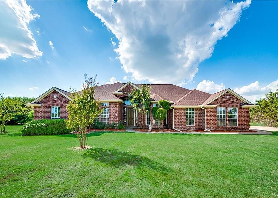 1st image of 10365 W Dublin Dr