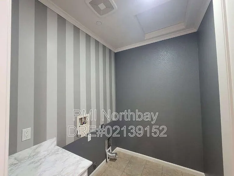 308 Aster St — Photo 26