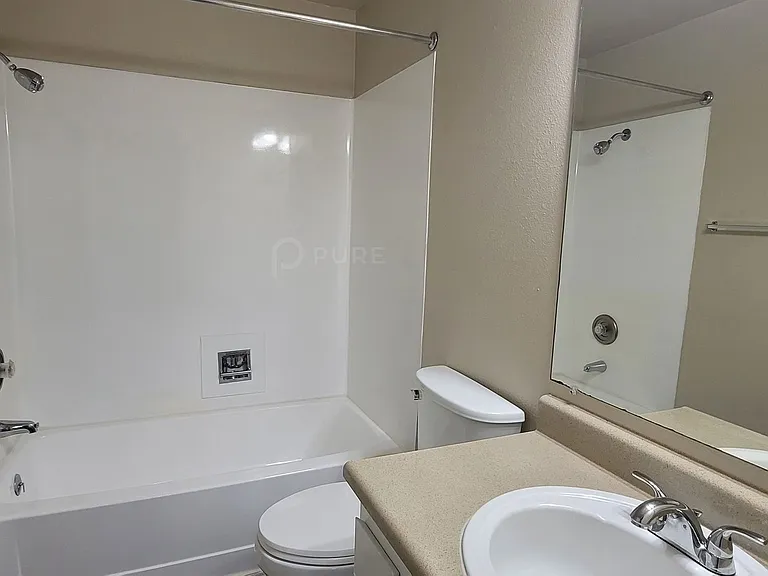 8602 S C St — Photo 7