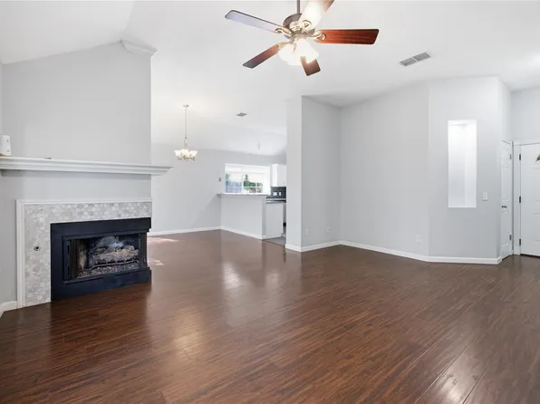 2922 Wickersham Ln, Austin, TX 78741