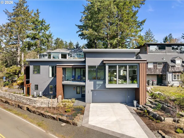 280 E 5th Ave, Cannon Beach, OR 97110