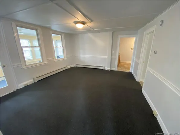 3 Quarry Ln #1, Portland, CT 06480