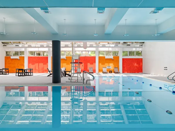 625 Main Street image 8 of 13