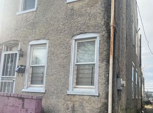 332 Norris St, Chester, PA 19013