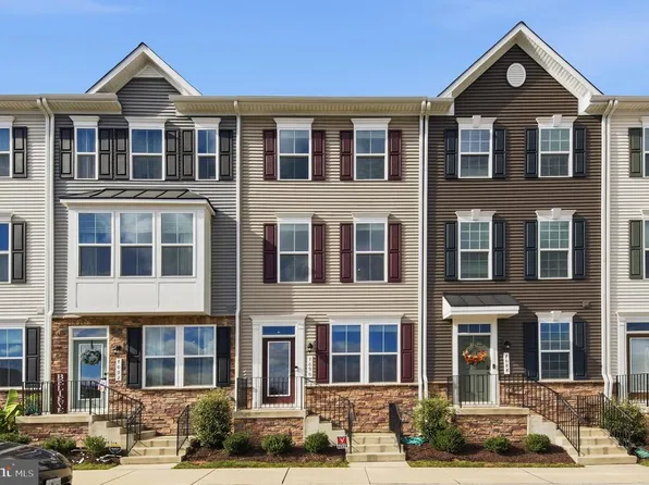 7090 Emaly Jane Ln, Elkridge, MD 21075