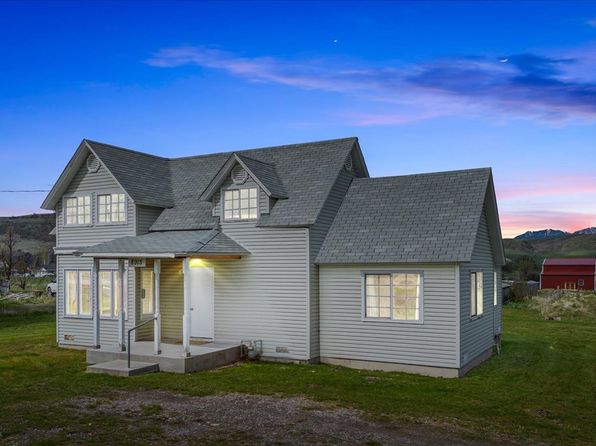 8905 S 200 W, Paradise, UT 84328