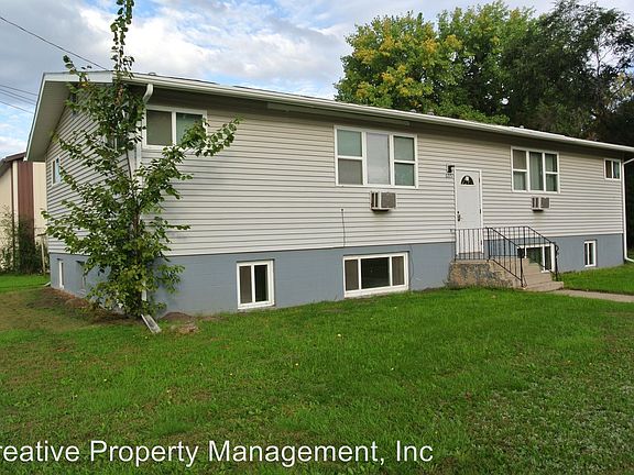 5th image of 605 4th St NE APT 1