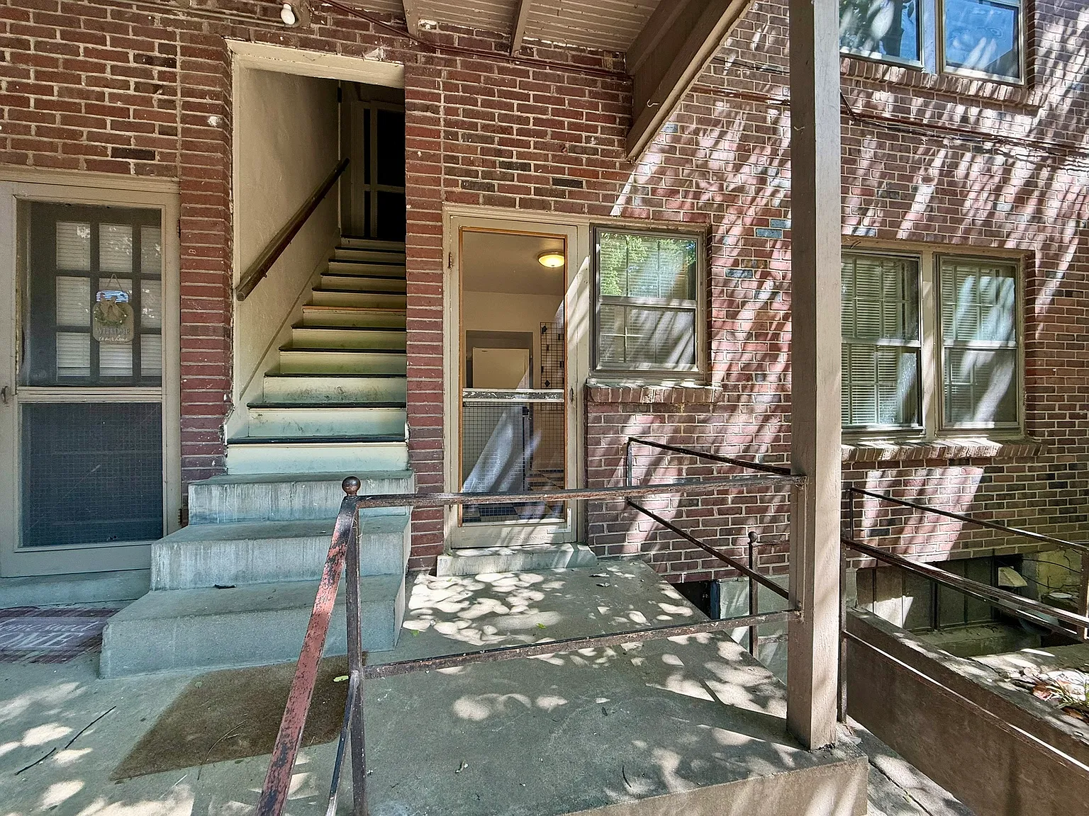 2 bed, 900 sqft, $1,250 — Photo 4