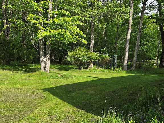 3rd image of 1795 Pierce Creek Rd