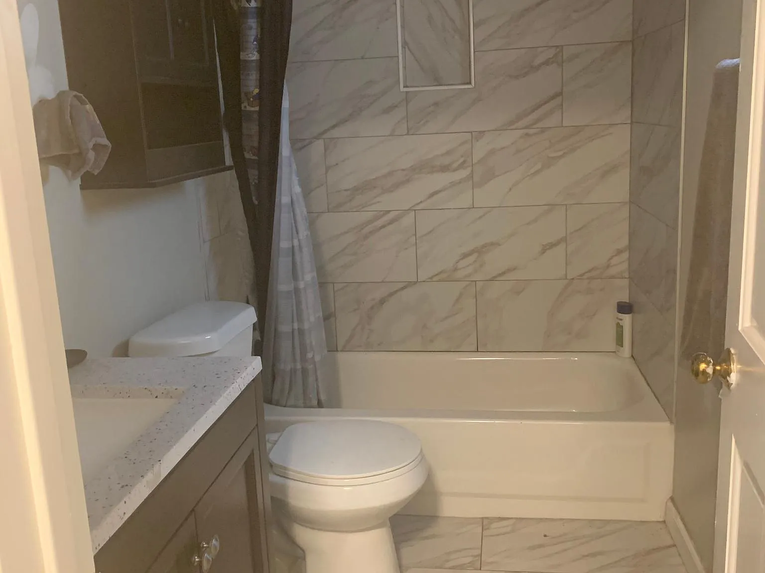 4935 Jameson St — Photo 2