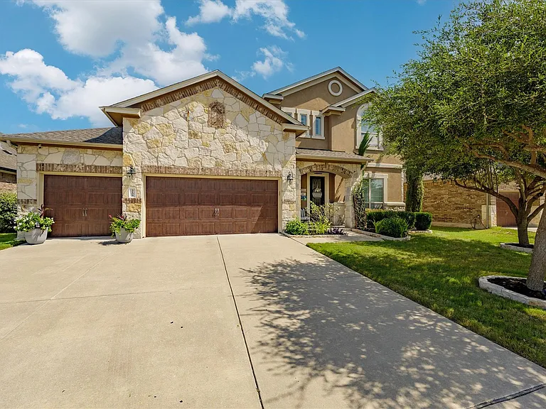 3109 Palominos Pass — Photo 1