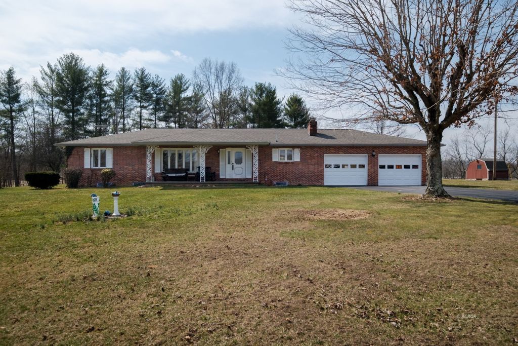 Real estate listing image