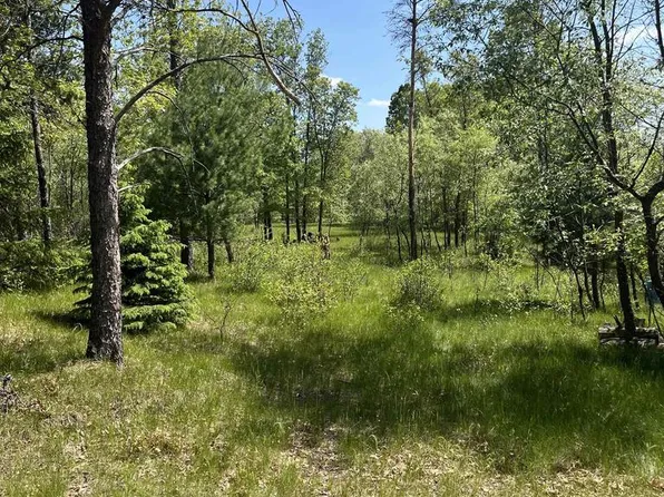 1047 N ARCHERS WAY, Nekoosa, WI 54457