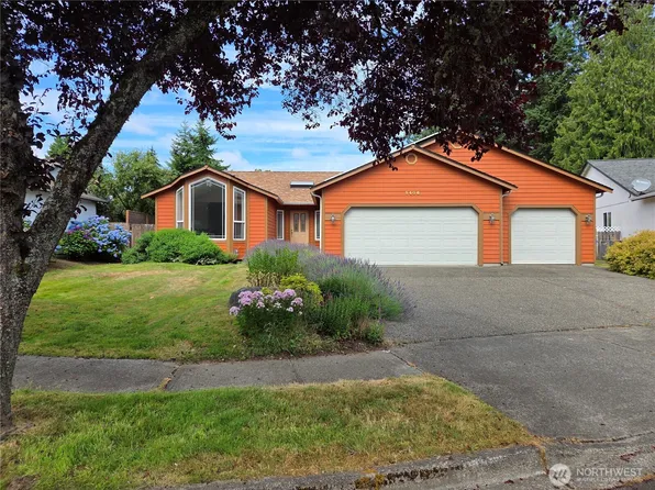 5406 33rd Court SE, Lacey, WA 98503