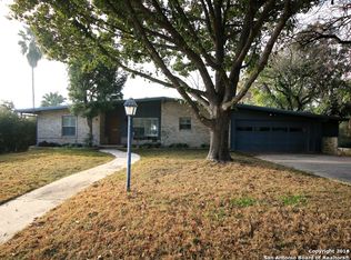 1422 Wiltshire Ave, Terrell Hills, TX 78209