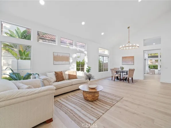 21452 Bastia, Mission Viejo, CA 92692