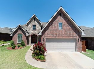 2949 Versailles Pl, Bartlesville, OK 74006