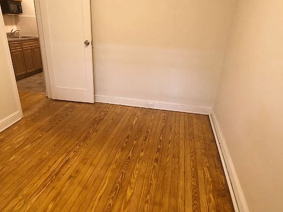 5th image of 21-54 Steinway St #1A