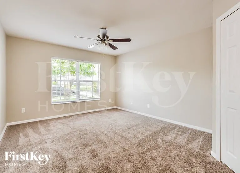 733 Wildflower Rd — Photo 11