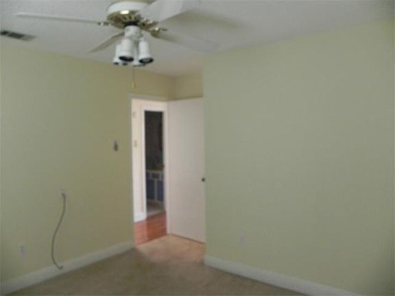 4th image of 2109 Stall Dr